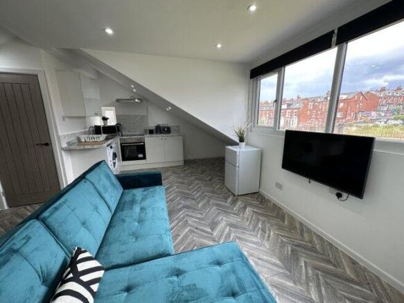 queens-road-ls6-1hu-1060059