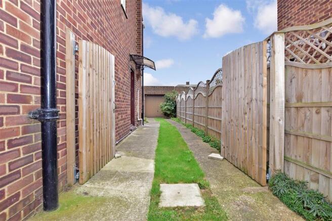 Driveway/Parking