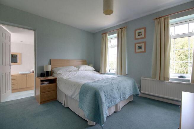 Bedroom 2 (Double)