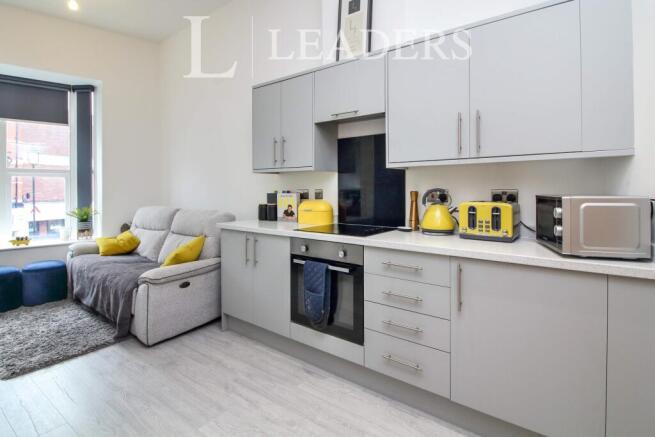 Kitchen/Lounge