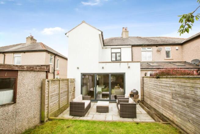 3 bed Semi-Detached for sale Image 12