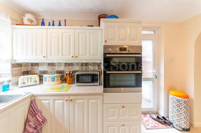 Kitchen/Breakfast Room