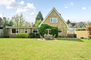 5, Hewshott Grove, Liphook GU30 7ST