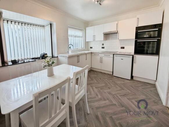 Kitchen / Diner
