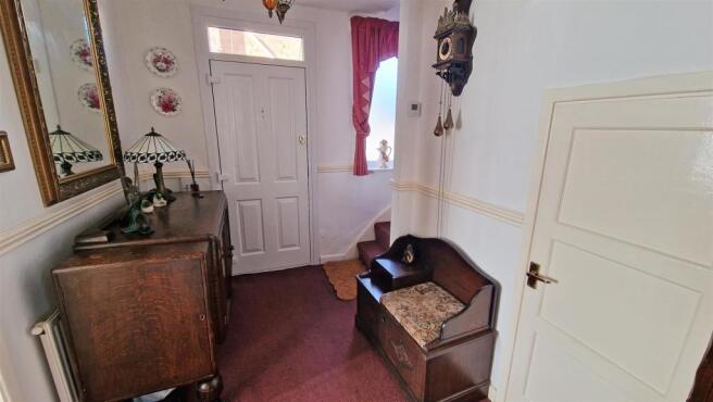 ENTRANCE HALLWAY