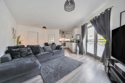 Clover Street, Upton, Northampton, NN5