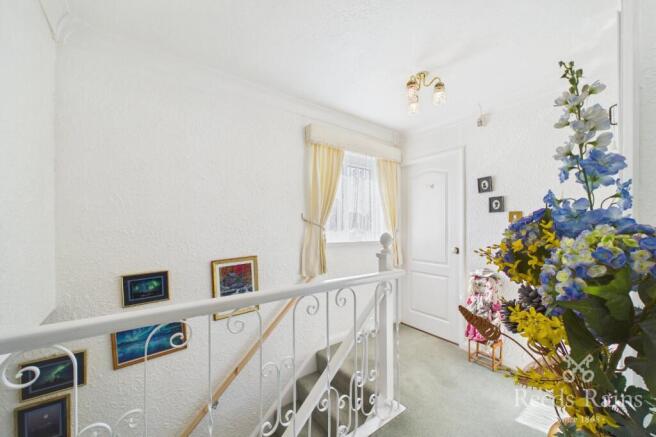 3 bed Detached for sale Image 9