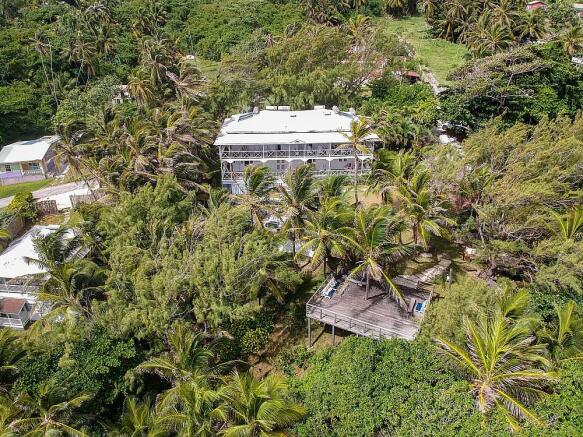 Eco Lodge