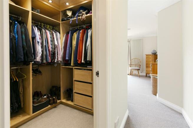 "Walk in" wardrobe