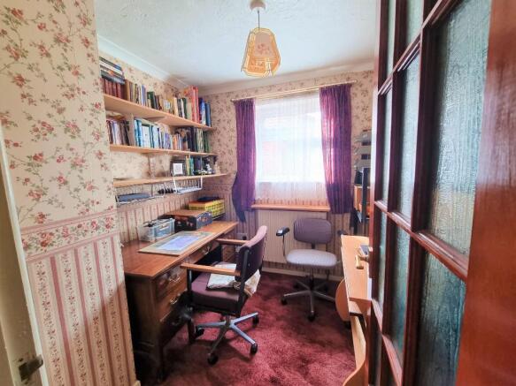 Photo 11