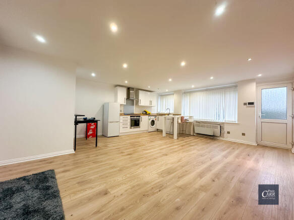 OPEN PLAN LIVING KITCHEN