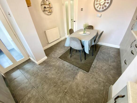 Kitchen/Dining Room