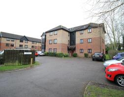 36, Copperfields, Basildon SS15 5RS