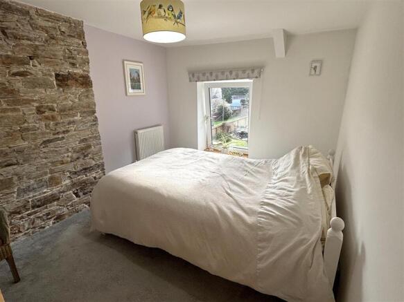Bedroom 2.jpeg