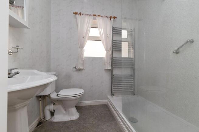 2 bed Semi-Detached Bungalow for sale Image 12