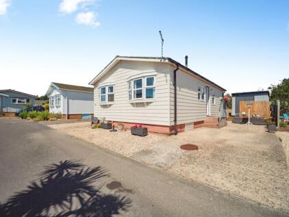 Cerne Villa Park, Chickerell Road, Chickerell, Weymouth, DT3