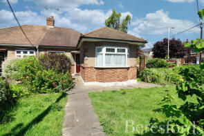 17, Acacia Gardens, Upminster RM14 1HS
