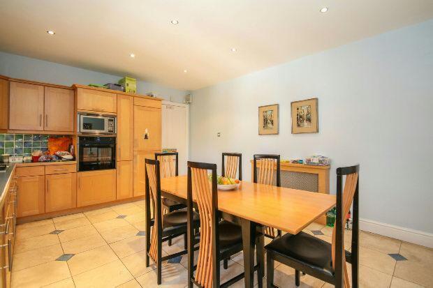 Dining Kitchen Aspec