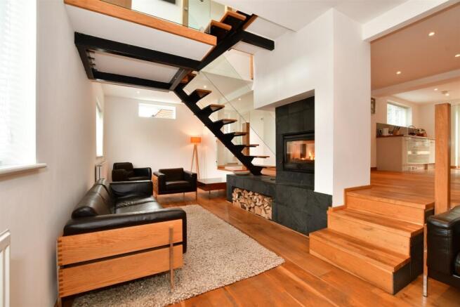 Lounge Area