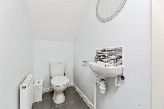 3 bed Detached for sale Image 7