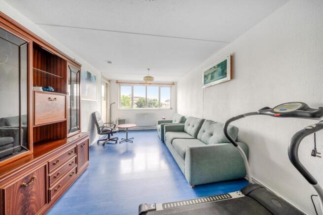 1345581-3-68af0e4...