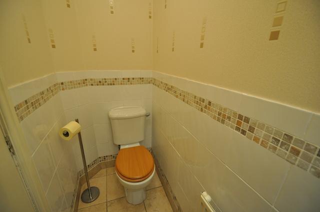Cloakroom/WC