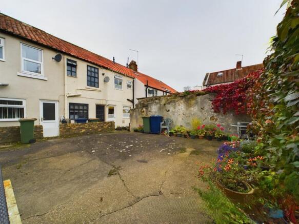 1 bed Terraced for sale Image 7