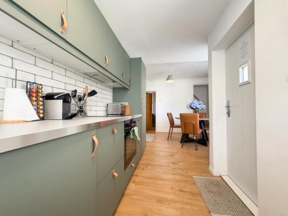2 bed Town House for sale Image 8