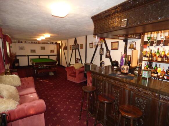 Games room/bar room