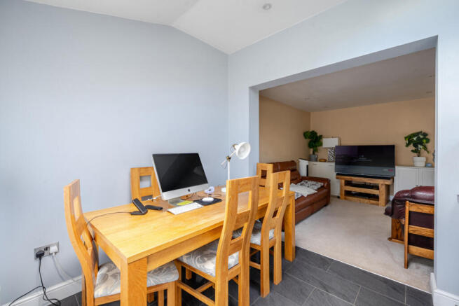 1349334-9-68c01a0...