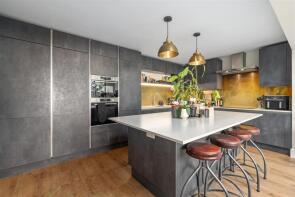 63, Springfield Close, Rickmansworth WD3 3HG