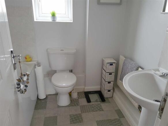 Photo 12