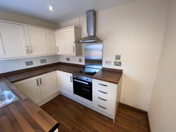 Kitchen..jpg