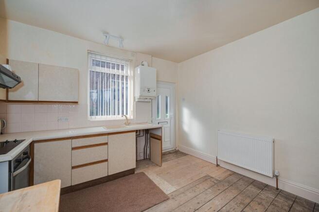 KITCHEN/DINER AND LIVING ROOM