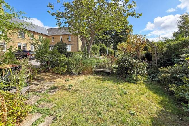 2 bed Flat for sale Image 4