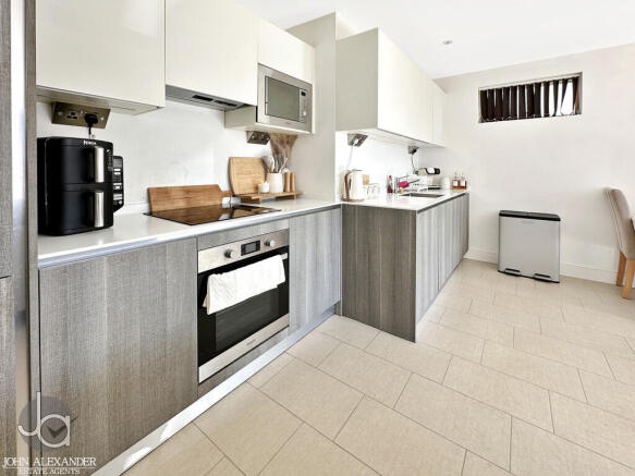 20260314_10340001...