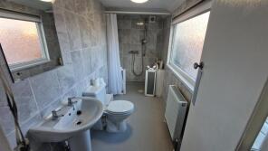 205, Fossway, Newcastle Upon Tyne NE6 4QX