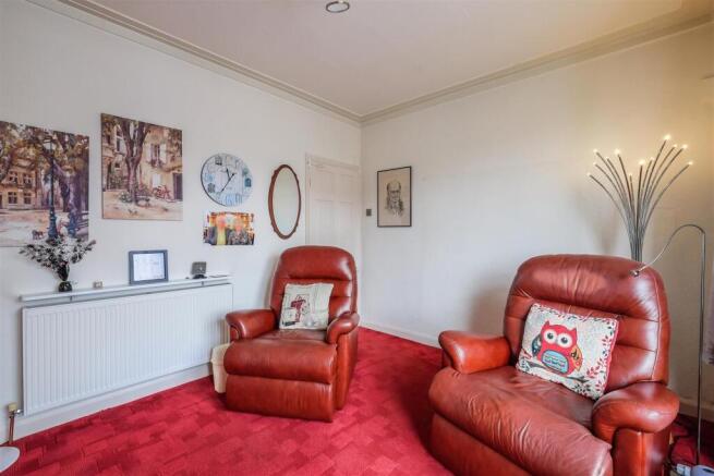 2 bed Semi-Detached for sale Image 6