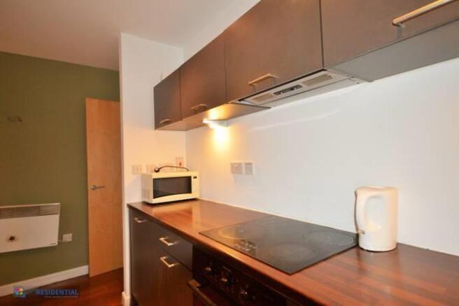 1 bed Flat to rent Image 4