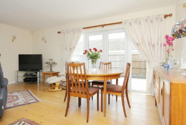 Sitting/Dining Room