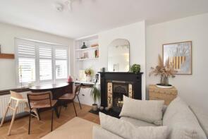 20, Waverley Road, Weybridge KT13 8UT