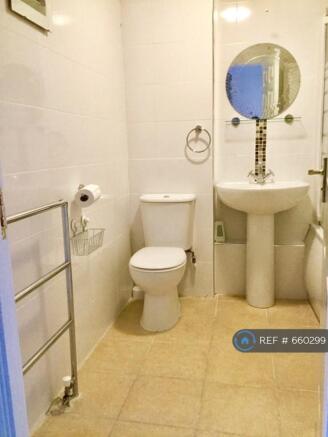 Fully Tiled Contemporary Bathroom (1)