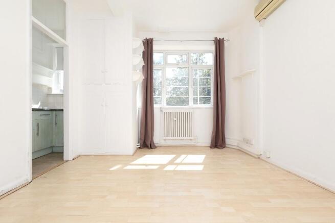 Studio room