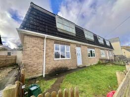 7, Montgomery Road, Penwithick PL26 8UU