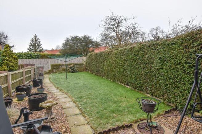 3 bed Terraced for sale Image 10
