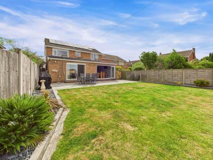 Fir Tree Way, Thorpe Willoughby, YO8