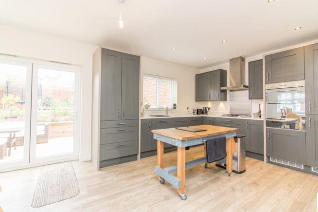 Kitchen/Dining Room
