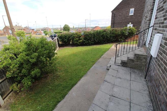 2 bed Semi-Detached for sale Image 12