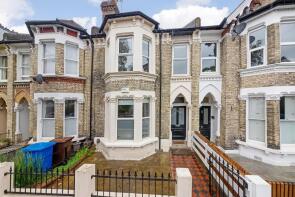 68b, Oakhurst Grove, London SE22 9AQ