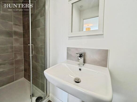 3 bed Semi-Detached for sale Image 11